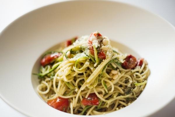 Close-up photo of spaghetti with courgette